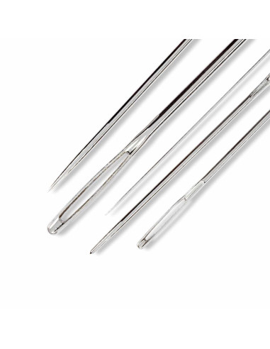 Assortment of 33 needles for needlework