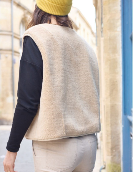 Sherpa Sleeveless Vest Pattern - Atelier Scämmit
