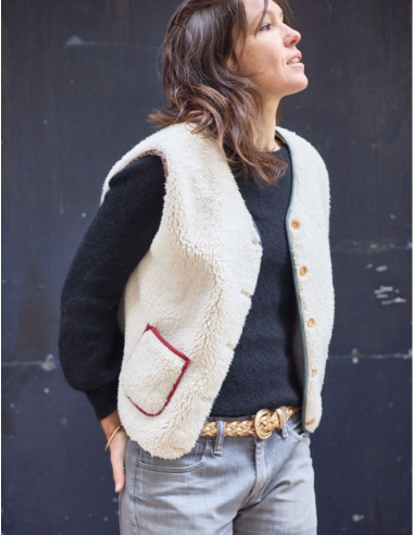 Sherpa Sleeveless Vest Pattern - Atelier Scämmit