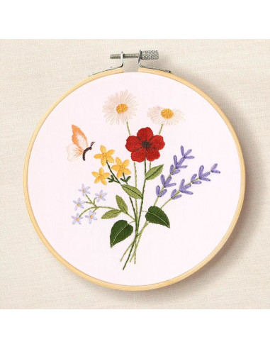 Embroidery kit - Beautiful summer flowers