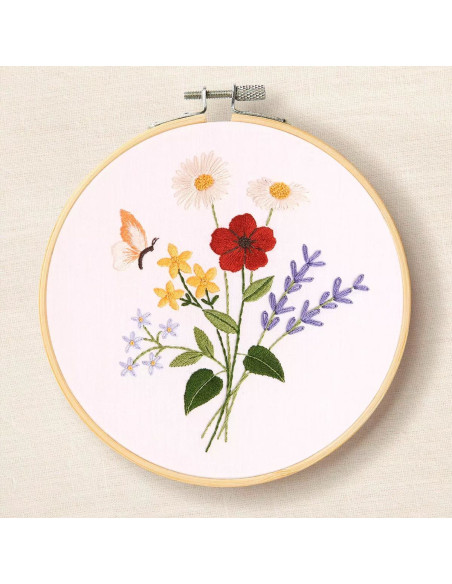 Embroidery kit - Beautiful summer flowers