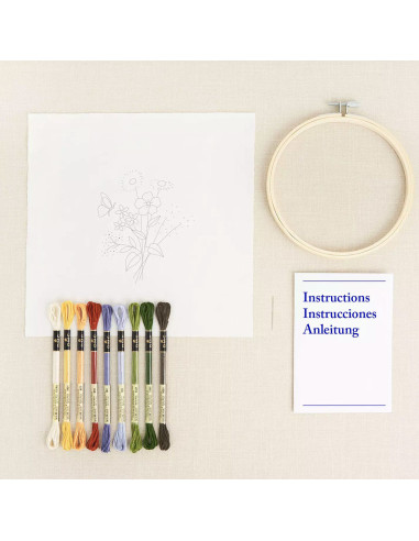 Embroidery kit - Beautiful summer flowers