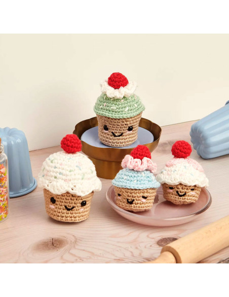Amigurumi Kit - Cherry Cupcakes