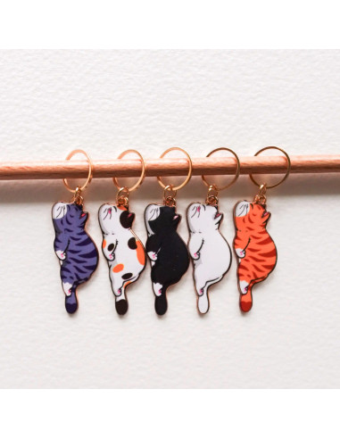 Set of 5 stitch marker rings - Elongated cats