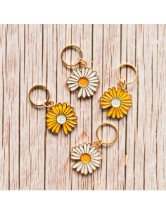 Set of 4 stitch markers - Yellow and white daisies 2