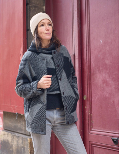 Viva Jacket Pattern - Atelier Scämmit