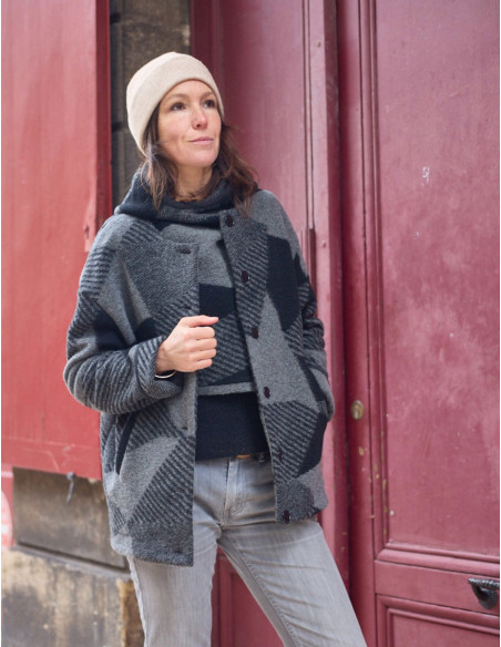 Viva Jacket Pattern - Atelier Scämmit
