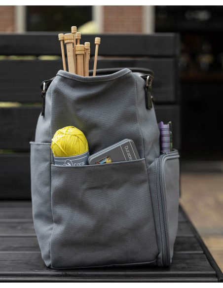 Durable tote bag for knitting and crochet