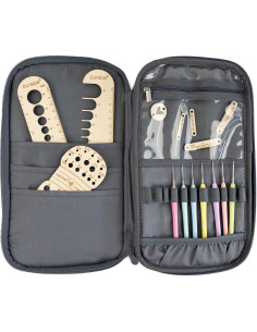 Durable storage case for needles and hooks 2