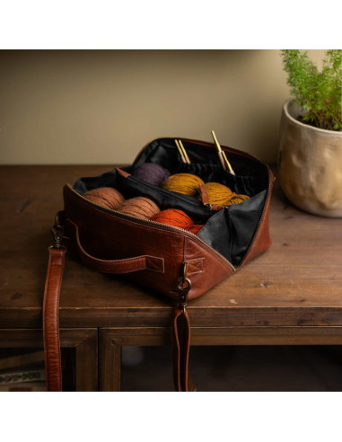 Muud Cleo Shoulder Bag - Rich Brown