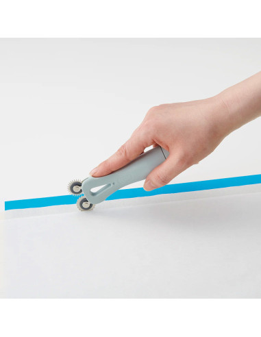 Clover triple tracing marking roulette for sewing