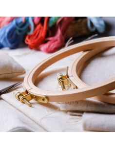 Wooden embroidery hoop 2