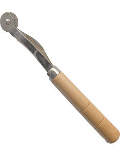 Smooth wooden roulette marking patrons