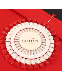 30 red heart-shaped plastic head pins disc by Bohin 2