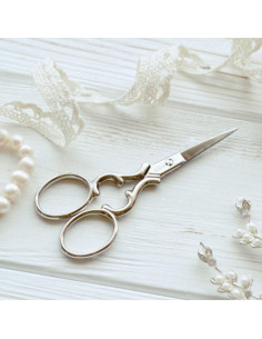 Silver heart embroidery scissors Bohin 9 cm 2