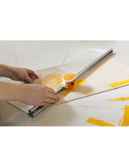 Fiskars 6" x 24" Rotary Cutter & Ruler Combo