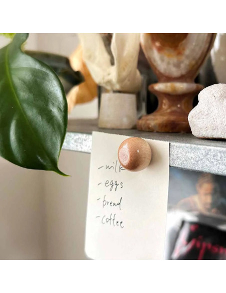 Wooden magnetic holder for needles and pins