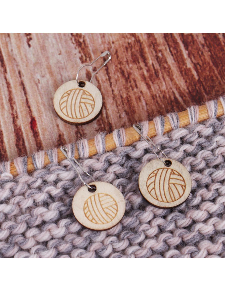 Set of 10 stitch markers - Yarn Ball