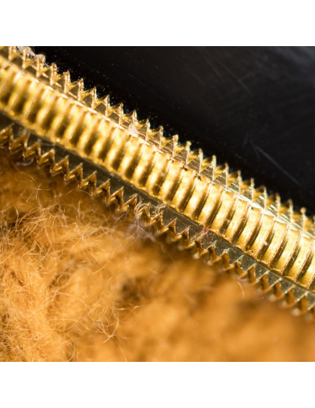 Addi cashmere brush