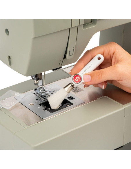 Oblique fiber brush for Singer sewing machine