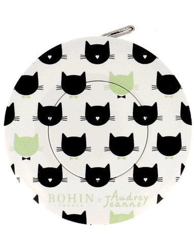 150 cm retractable tape measure with Cat design by Bohin