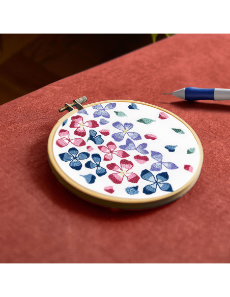 Punch needle kit - Hydrangea petals