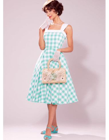 Dress pattern - McCall's 7599