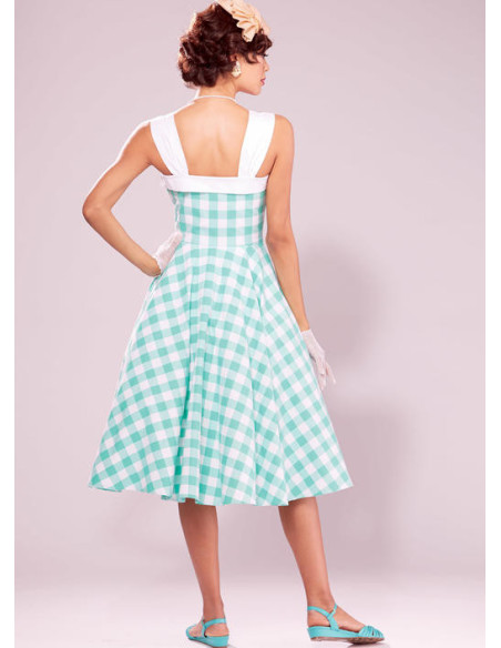 Dress pattern - McCall's 7599