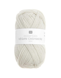 Essentials Vegan Cashmere Aran Yarn 2