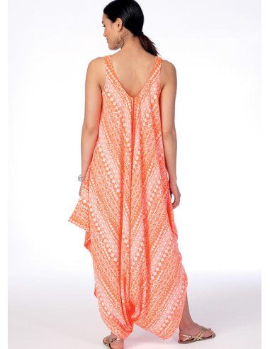 Dress and jumpsuit pattern - McCall's 7402