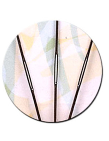 Double-pointed tapestry needles with a central eye