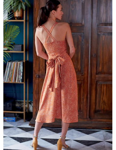 Dress pattern - McCall's 8105