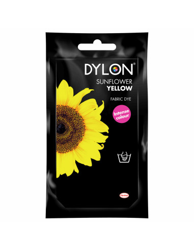 Hand dyeing fabrics with Dylon