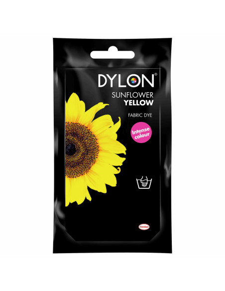 Hand dyeing fabrics with Dylon