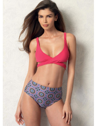 Pattern for top, swimsuit, bottom, and cover-up - Vogue 9192