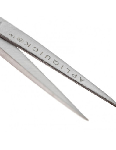 Apliquick ® micro-serrated scissors