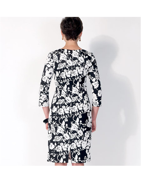 Dress pattern - McCall's 7085