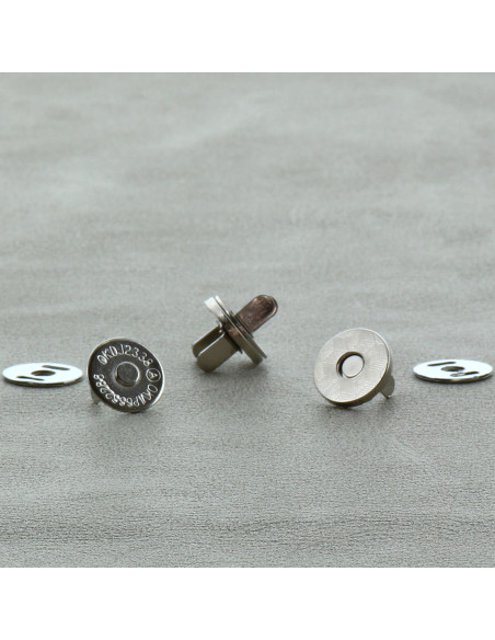 Pack of 2 magnetic clasps 14 mm - Light silver
