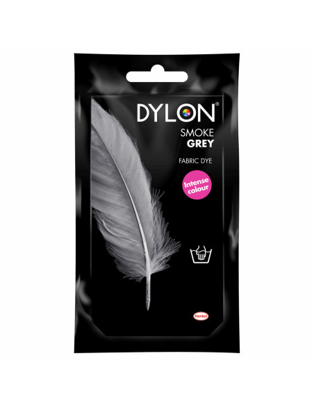 Hand dyeing fabrics with Dylon