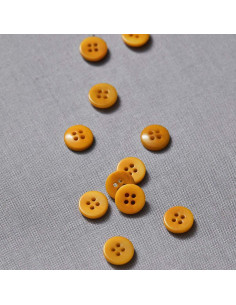 Flat corozo button - Amber 2