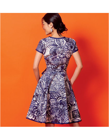 Dress and belt pattern - McCall's 6959