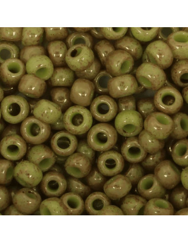 8/0 Toho glass beads