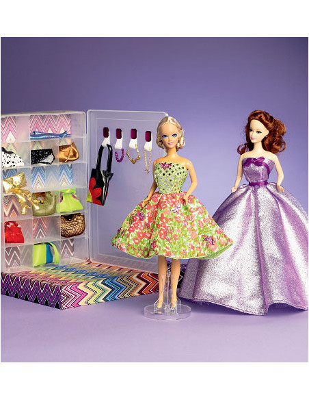 Doll clothing and accessories pattern - McCall's 6903