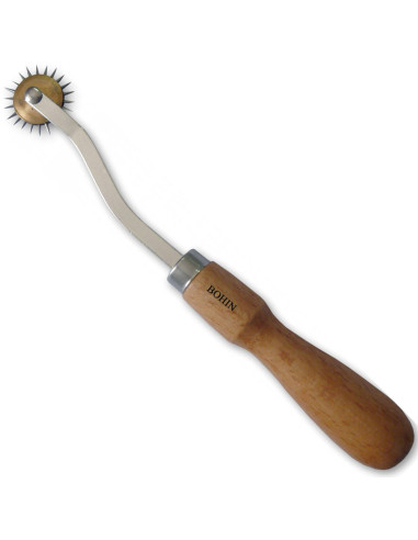 Professional pattern roulette Bohin with oak handle