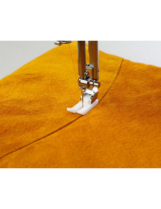Ultra-glide foot for Janome 1600 PQC