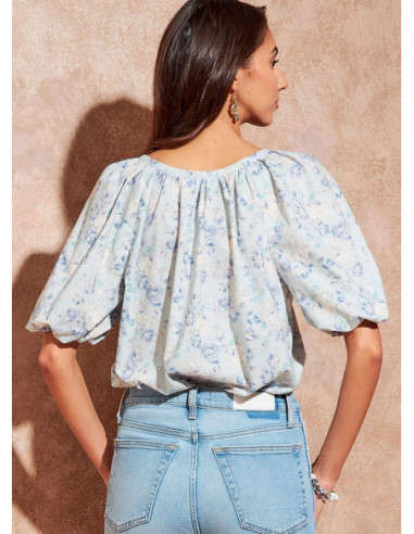 McCall's 8256 - Top Pattern