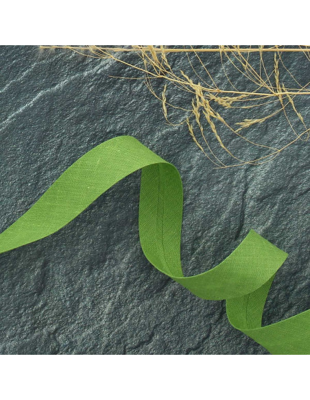 Asparagus green polycotton bias tape