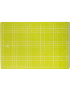 Omnigrid pistachio green cutting mat 60 x 90 cm 2