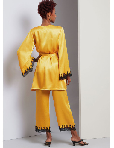 Dressing gown pattern - Vogue 1962