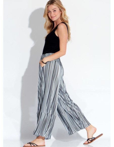 Pants pattern - McCall's 7576